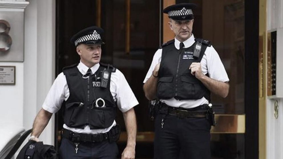 Varios detenidos en fiestas ilegales en Londres