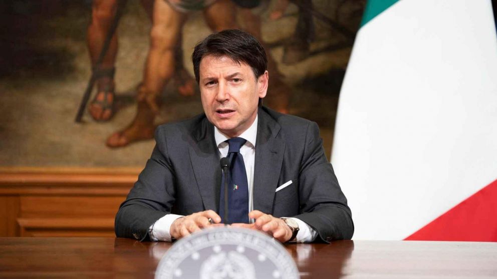 Conte llama al diálogo a la oposición en Italia
