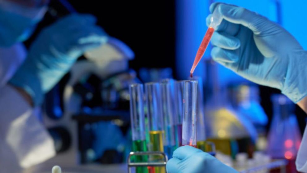 Se empieza a probar en humanos una vacuna contra el coronavirus