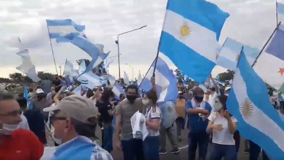Banderazo Nacional, protestas en diferentes puntos de la Argentina