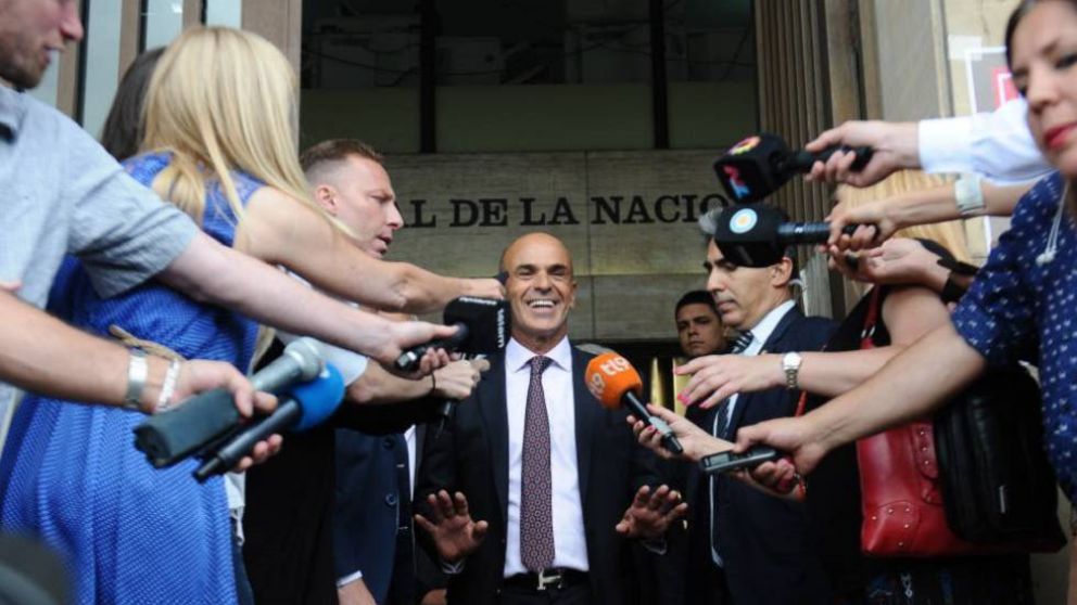 Gustavo Arribas fue señalado como quien dio la orden de espiar a políticos