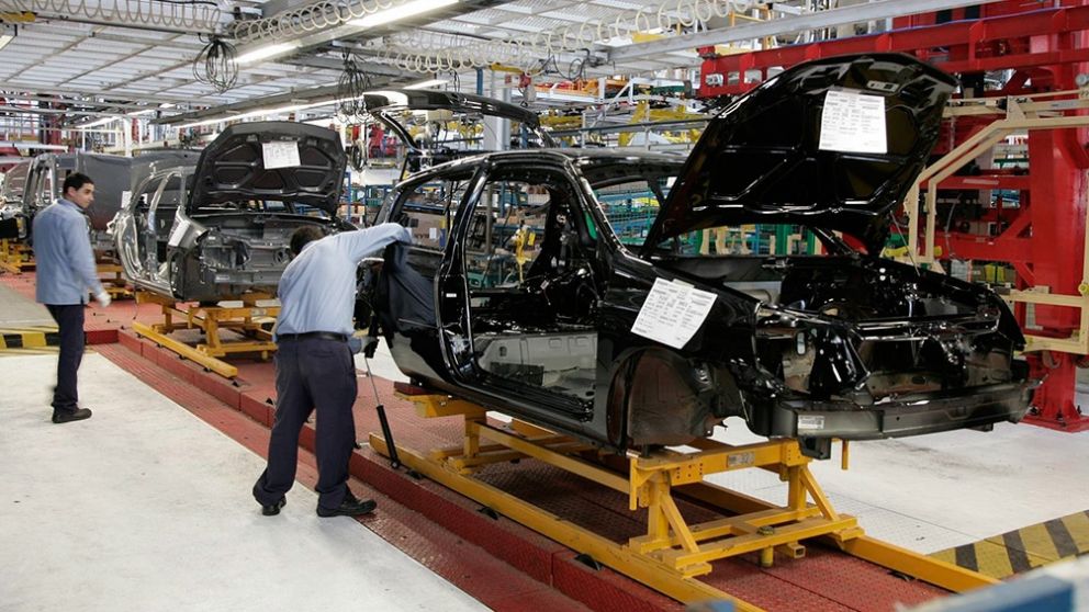 La automotriz retomar� su producci�n en Argentina pero con la aplicaci�n de los protocolos sanitarios correspondientes