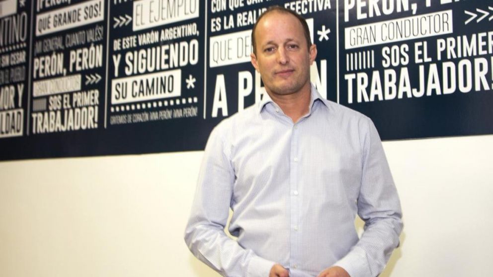 Insaurralde continúa internado con "cansancio, fiebre y dolor muscular"