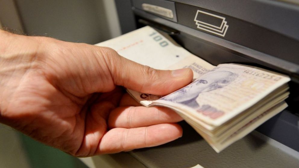 El martes, DNI terminados en 6 y 7, deber�n completar datos bancarios para cobrar el bono