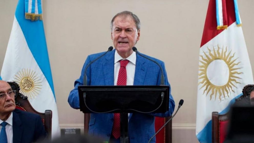 Córdoba prepara una oferta sin quita de capital para julio y sus acredores forman un comité