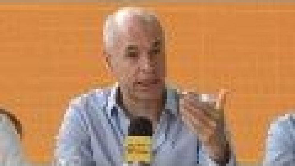 Organismos de DDHH piden reunión urgente con Rodríguez Larreta por evolución de coronavirus en CABA