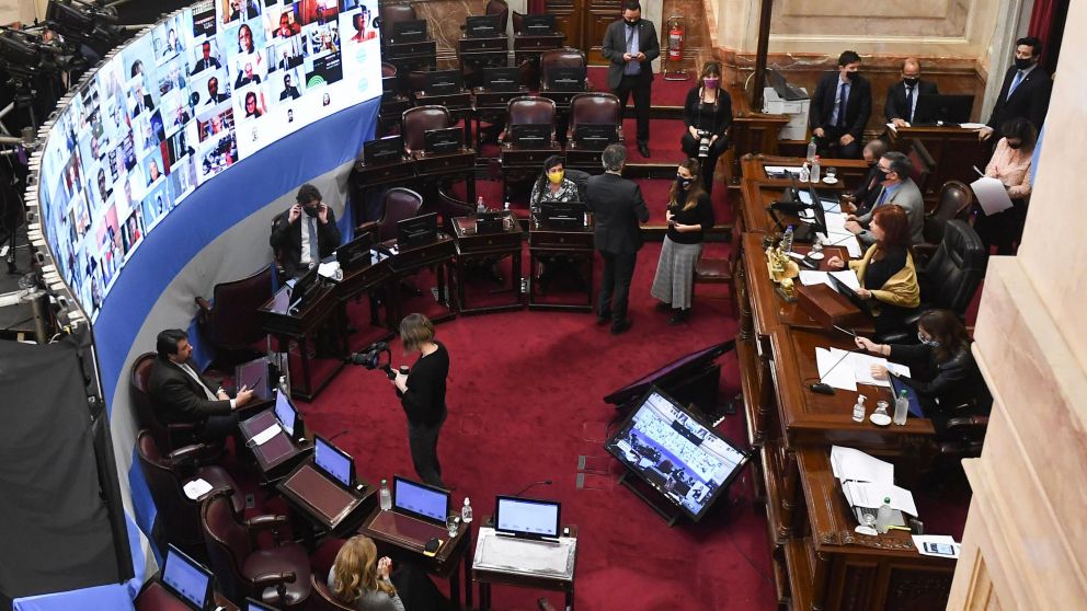 El oficialismo busca investigar en el Congreso la deuda de Vicentin con el Banco Nación