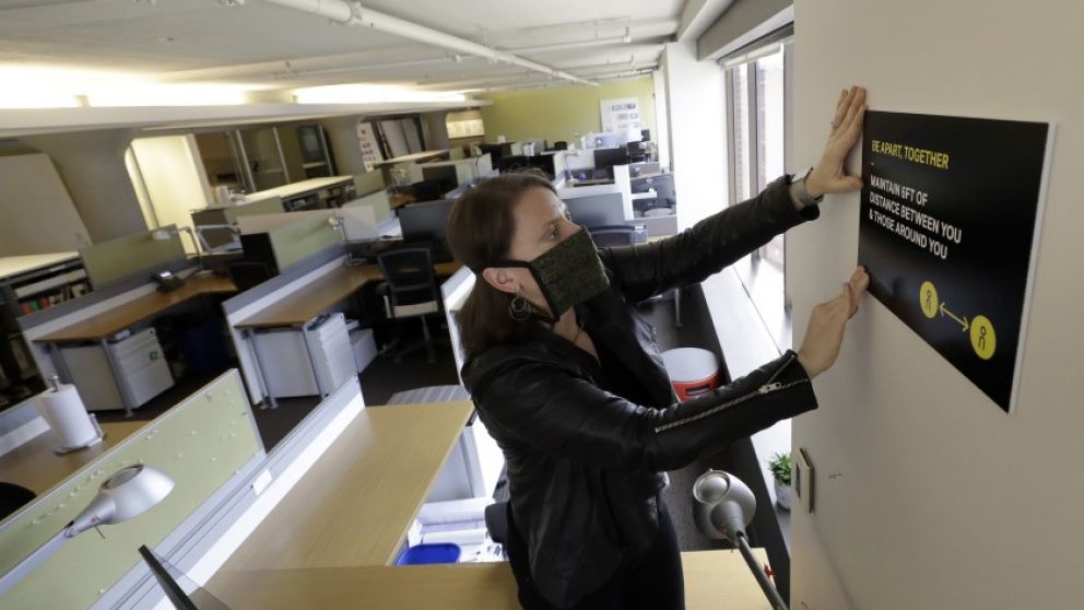 Cómo preparar a los colaboradores para una vuelta al trabajo segura