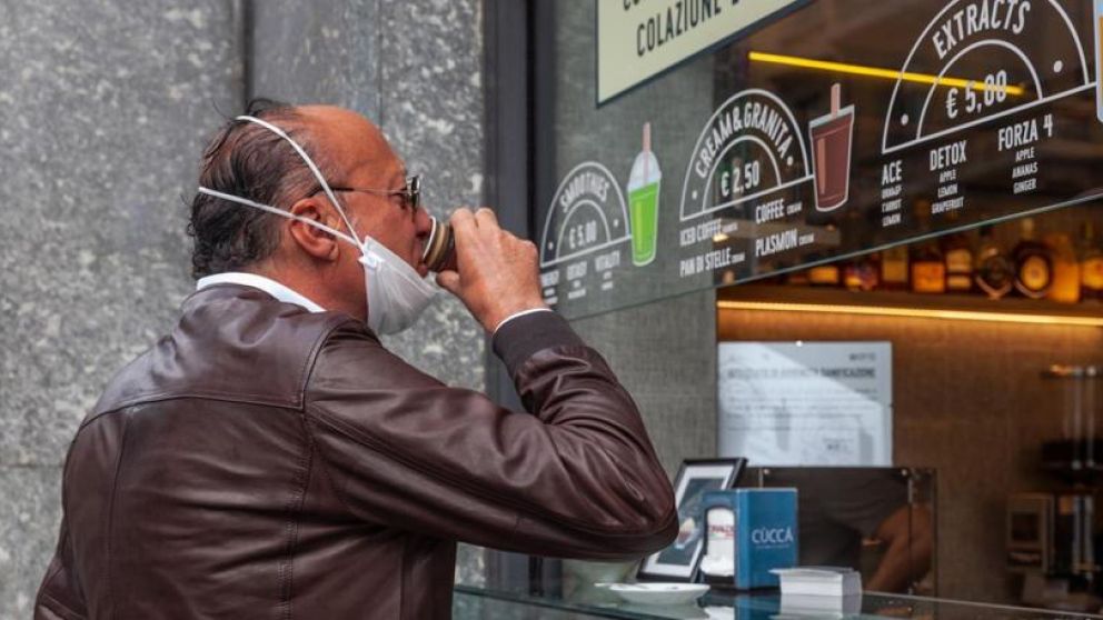 El Gobierno habilita bares y restaurantes en Santa Fe bajo estricto protocolo sanitario 