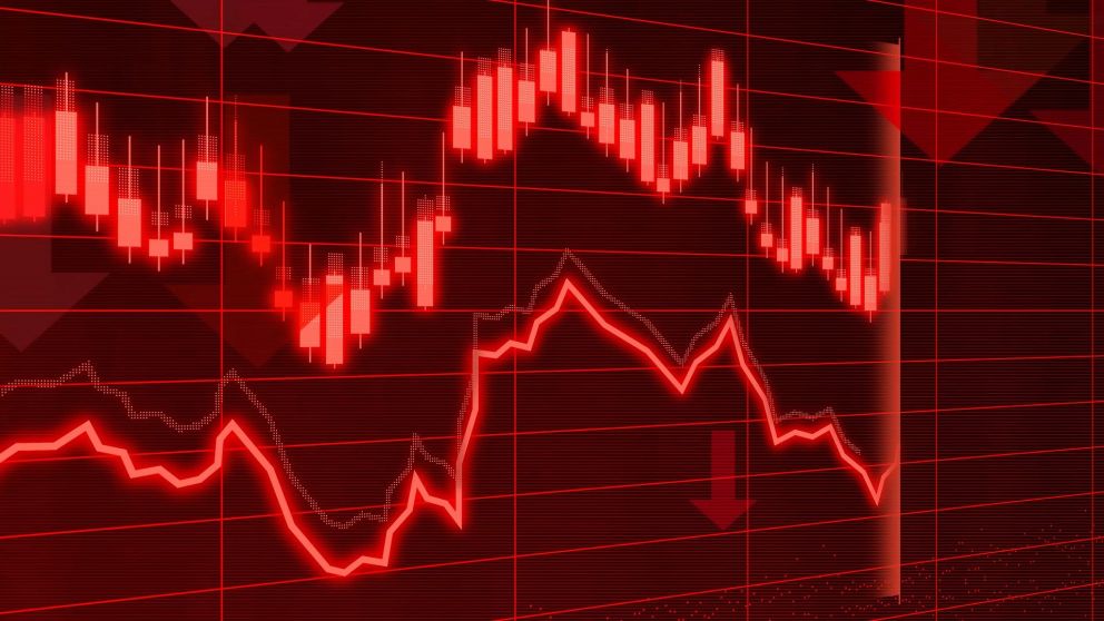 Brecha decreciente, pero de forma transitoria