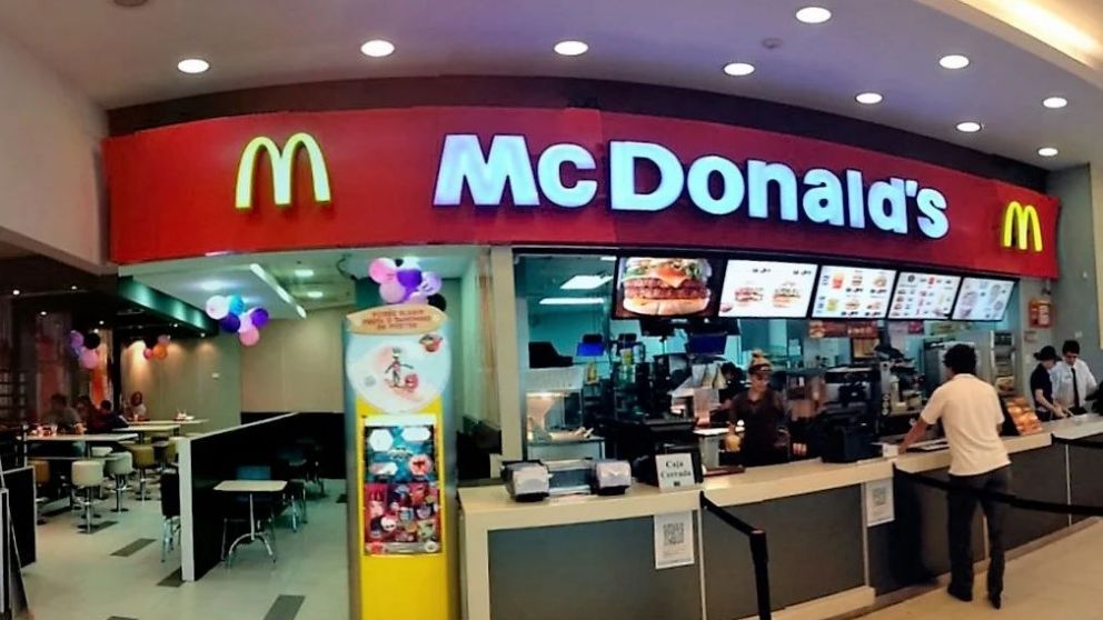 Sólo tres de sus locales tienen abiertos sus salones, pese a que la mayoría ofrece delivery y take away el impacto de la pandemia es fuerte.