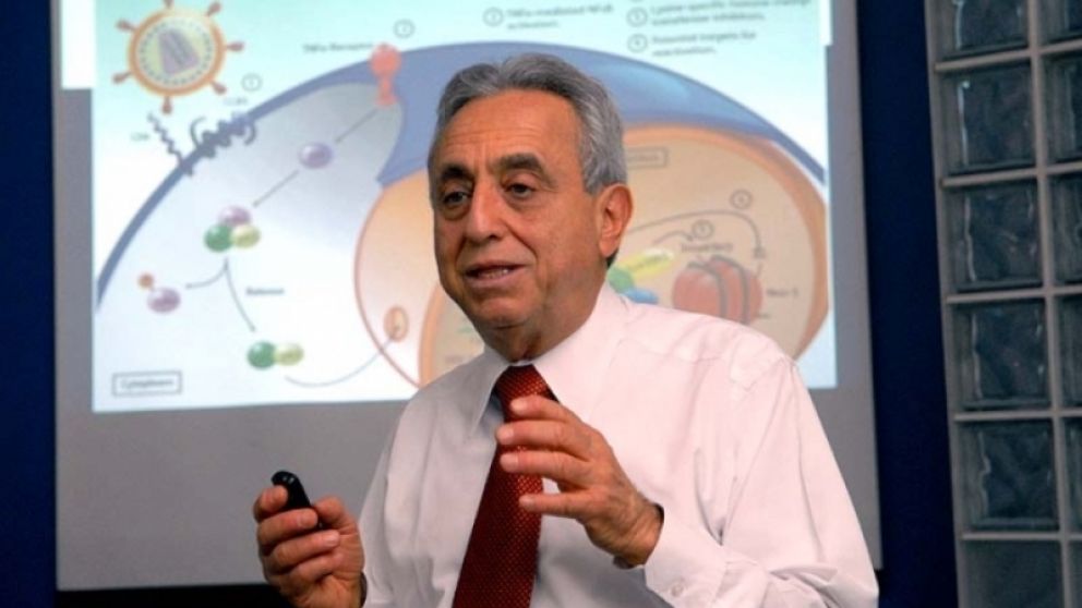 "No sé cuántos de esos 300 que firmaron estuvieron alguna vez atendiendo pacientes en un hospital público"