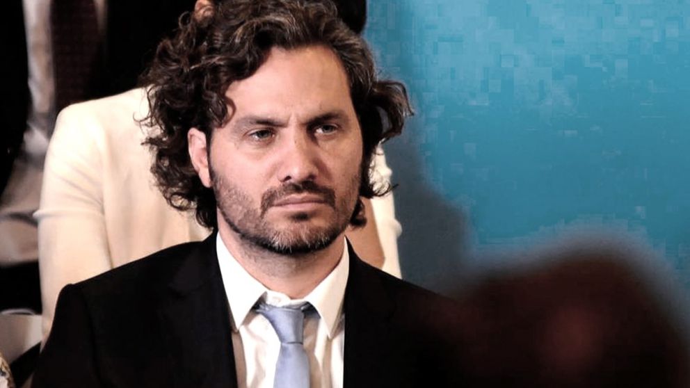 Cafiero confirmó que se está evaluando el regreso de los entrenamientos de fútbol