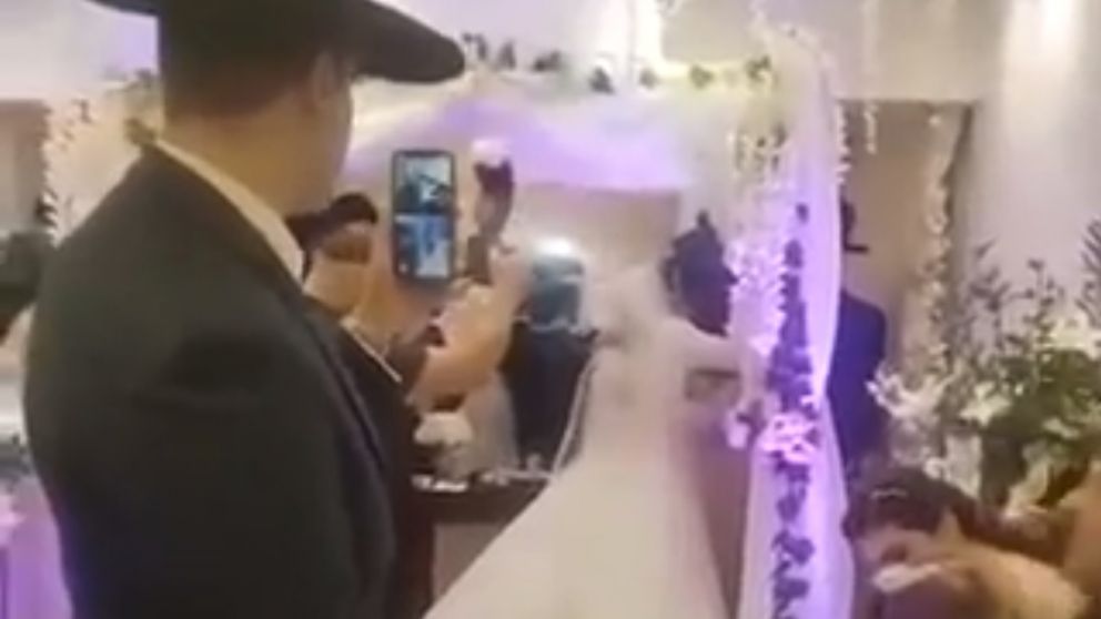 La boda se celebró el pasado miércoles, pero el video recién se conoció este lunes