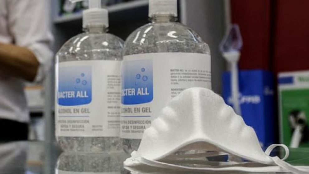 Precios fijos para el alcohol en gel y barbijos