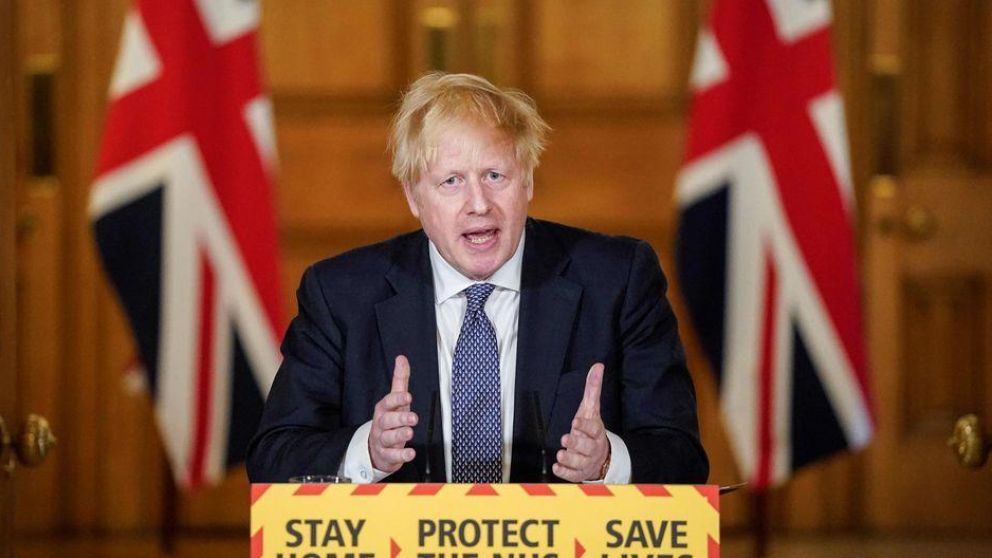 Boris Johnson declaró que "sería una locura tirar por la borda lo logrado permitiendo un segundo pico"