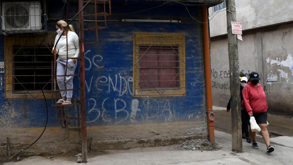 Coronavirus en Argentina: 5.776 casos y 300 muertes