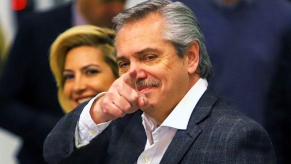 Cómo tuiteó Alberto Fernández en los 50 días de cuarentena