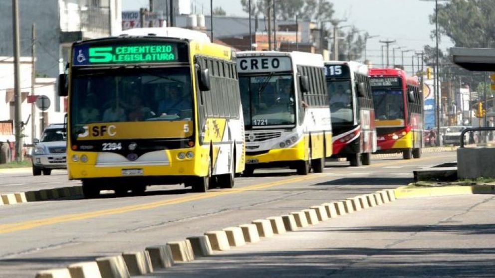Qu� l�neas de colectivo se adhieren al paro hoy
