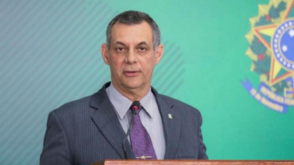 El vocero presidencial, Otavio Rego Barros, tiene coronavirus