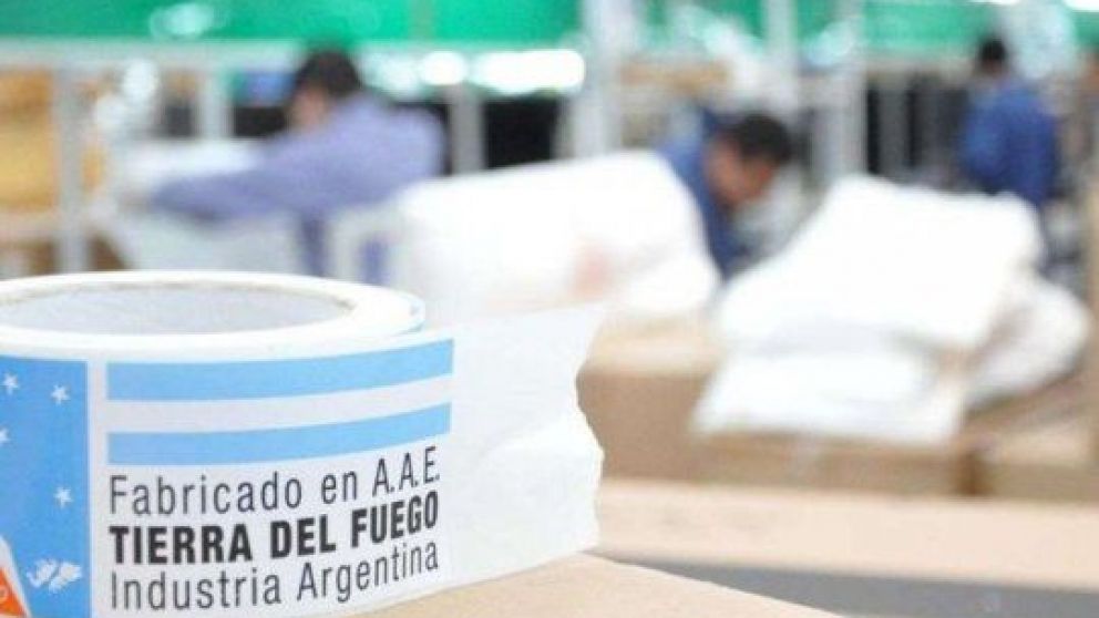 Reapertura de la industria argentina en cuarentena