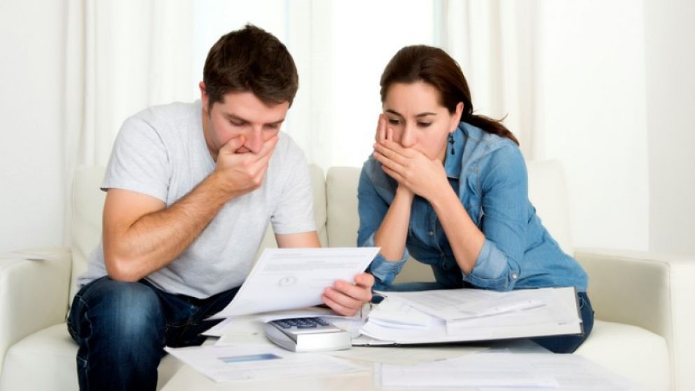 Algunas inmobiliarias piden hasta 21% de recargo por informar los datos de su cuenta bancaria
