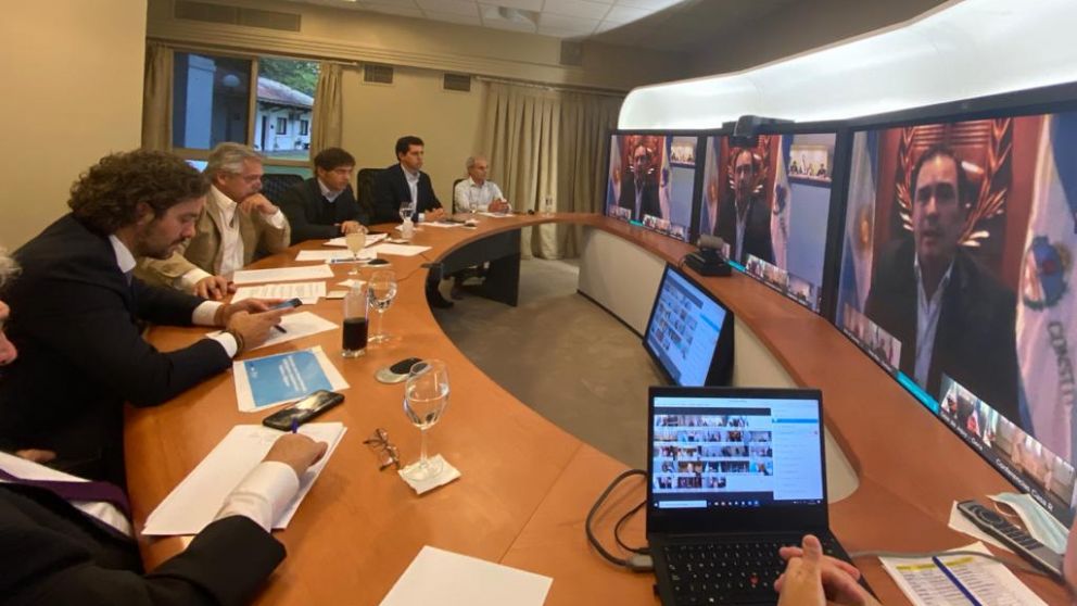 Larreta y Kicillof estuvieron presencialmente en Olivos junto a Alberto Fernández