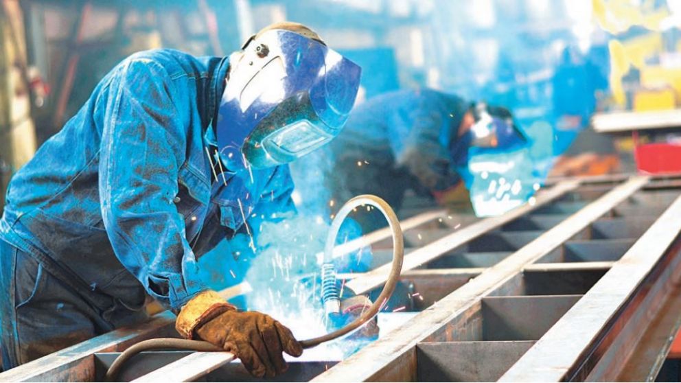 El desarrollo de la producción manufacturera como oportunidad para abrirse al nuevo mundo