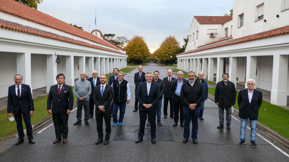 La foto, como la reunión misma, marcó un fuerte gesto de respaldo
