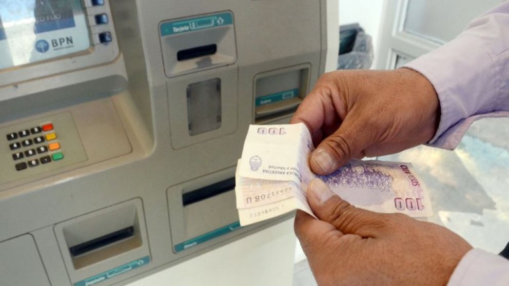 Cuándo pagan el bono de $10.000 del Ingreso Familiar de Emergencia