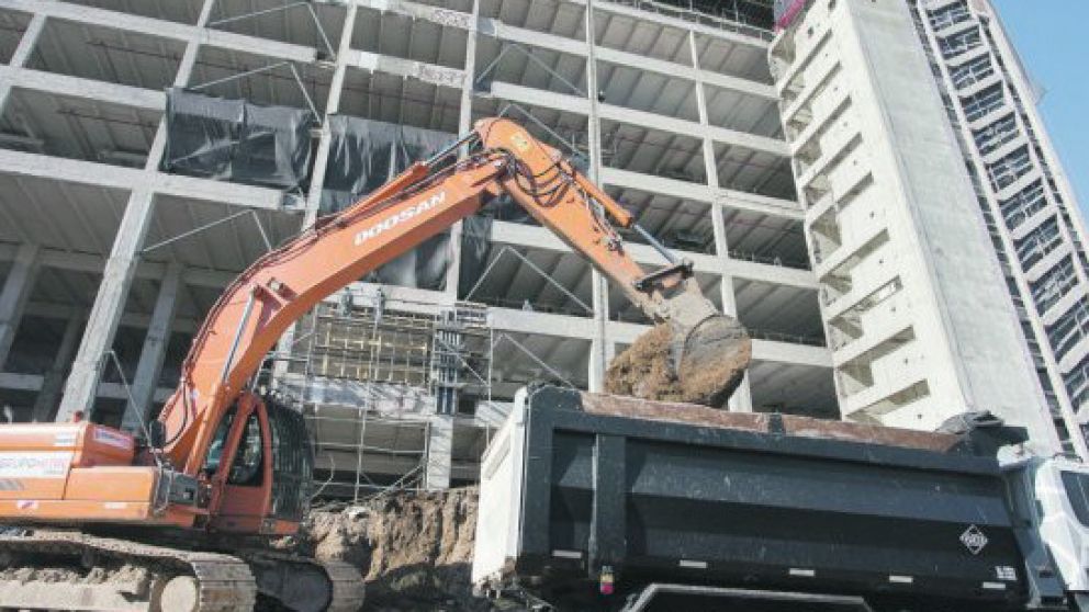 La construcción de edificios regresó en el interior