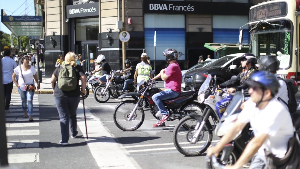 Las motos: �soluci�n o problema para el tr�nsito urbano pospandemia?