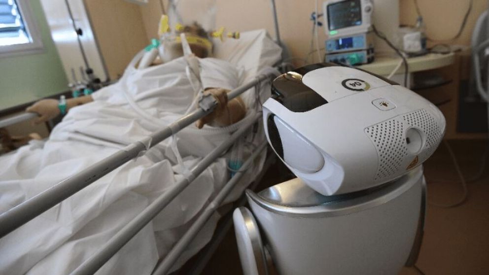 España presenta robots que diagnostican Covid-19