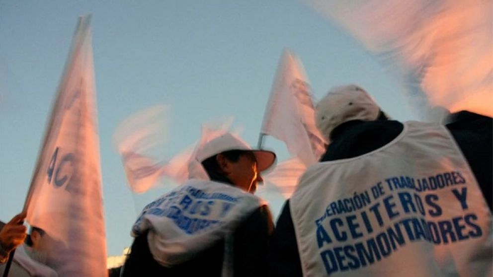 "Nuestra paritaria estaba vencida desde el 31 de diciembre", le señaló Yofra