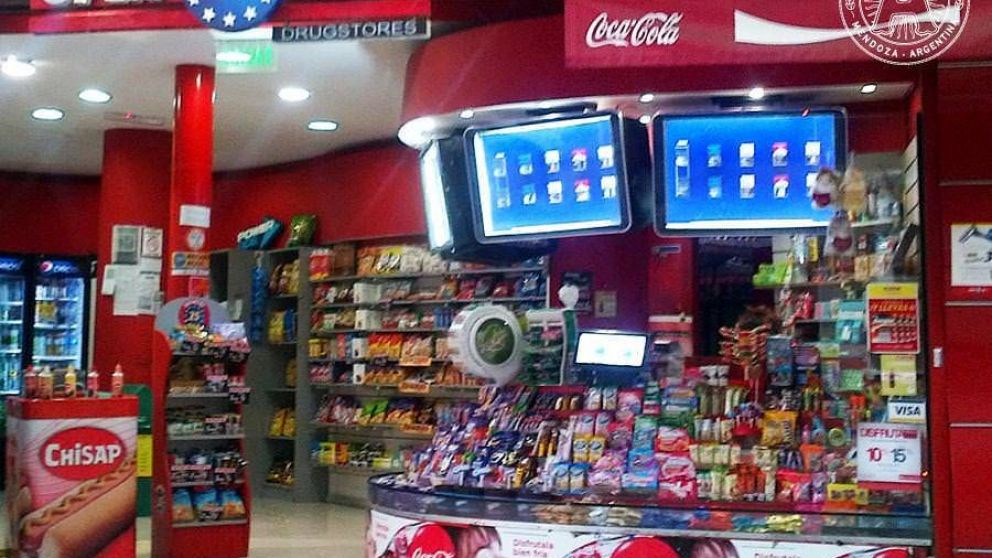 Despidos masivos en la cadena de maxi-kioscos l�der del pa�s