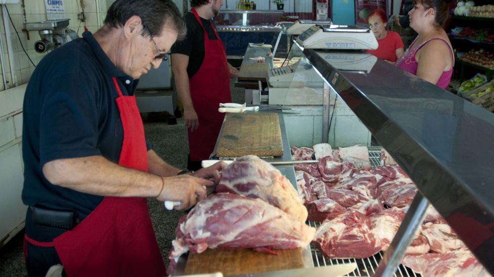Carniceros, en desventaja frente a los supermercados