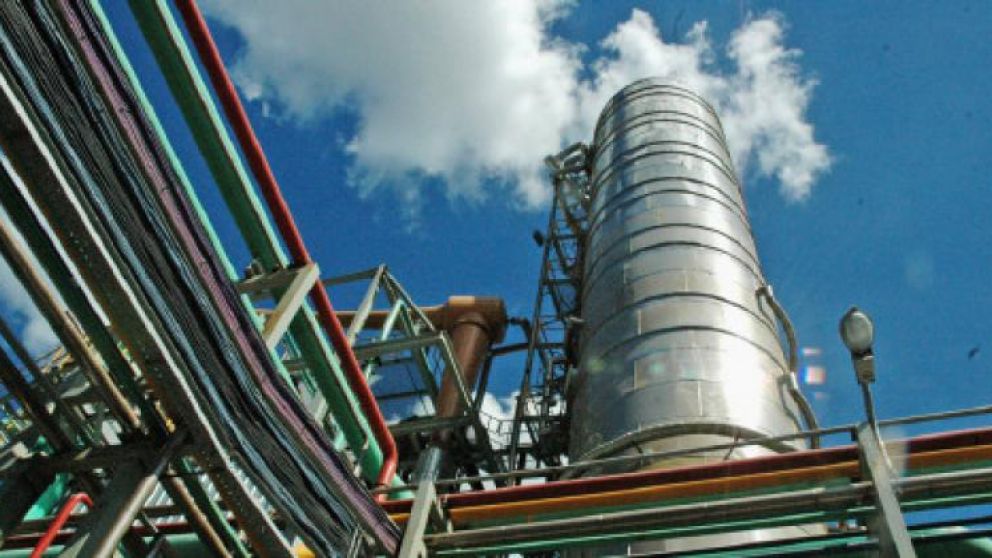 El recorte de cupos al biodiésel suma problemas al sector