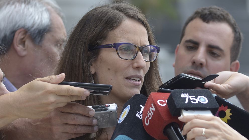 Gómez Alcorta denunció un déficit estructural