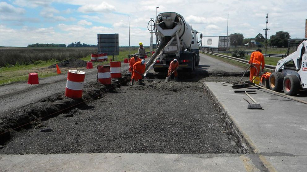 La construcción pública, paralizada en el país