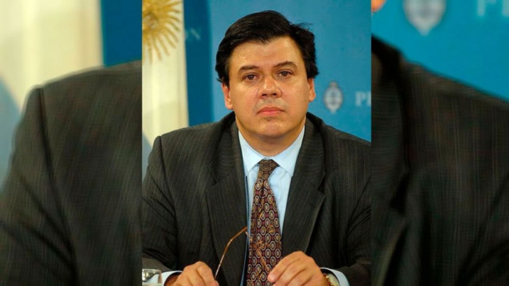El ministro de Trabajo, Claudio Moroni, indicó este martes que desde el inicio de la cuarentena se han perdido 45 mil puestos laborales