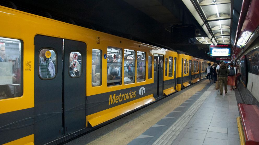 Por un caso sospechoso de coronavirus, la línea B de subte funciona con personal jerárquico