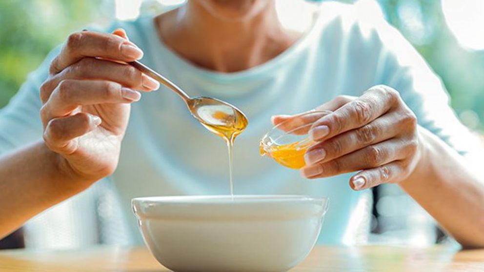 Se trata del producto "Miel pura de abejas, marca El Paso de la Reina, Peso Neto 500g"