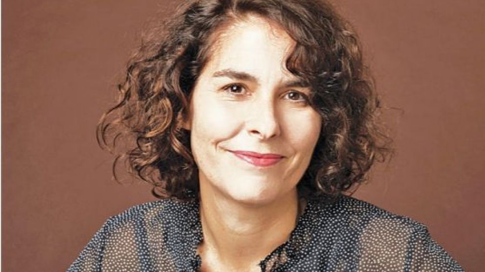 “Escribir no es egoísta, tiene que ver con la experiencia colectiva”