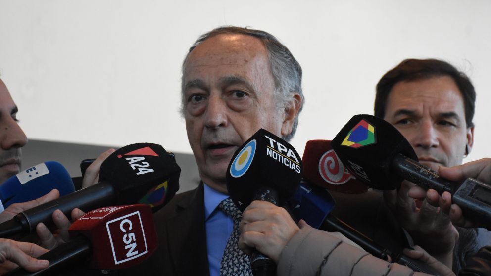 Acevedo: "Es fundamental mantener la producción esencial en marcha"