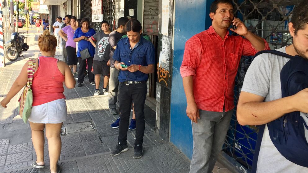 Las largas colas se repitieron en las últimas jornadas