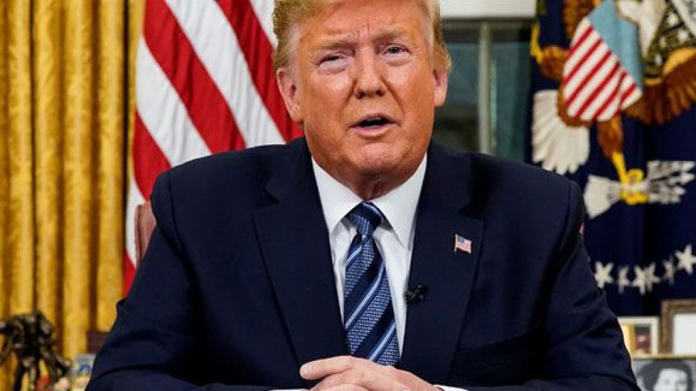 Pese a las críticas, crece la imagen de Trump