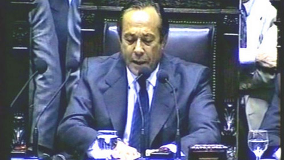 Rodríguez Saá declaró el default de la deuda el 23 de diciembre de 2001