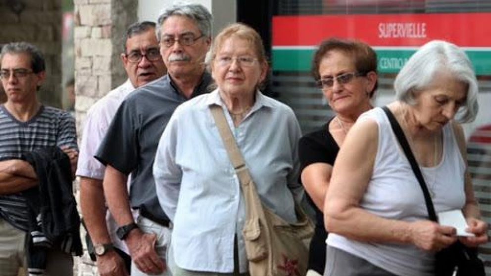 El Banco Nación entregará las tarjetas de debido en cada domicilio