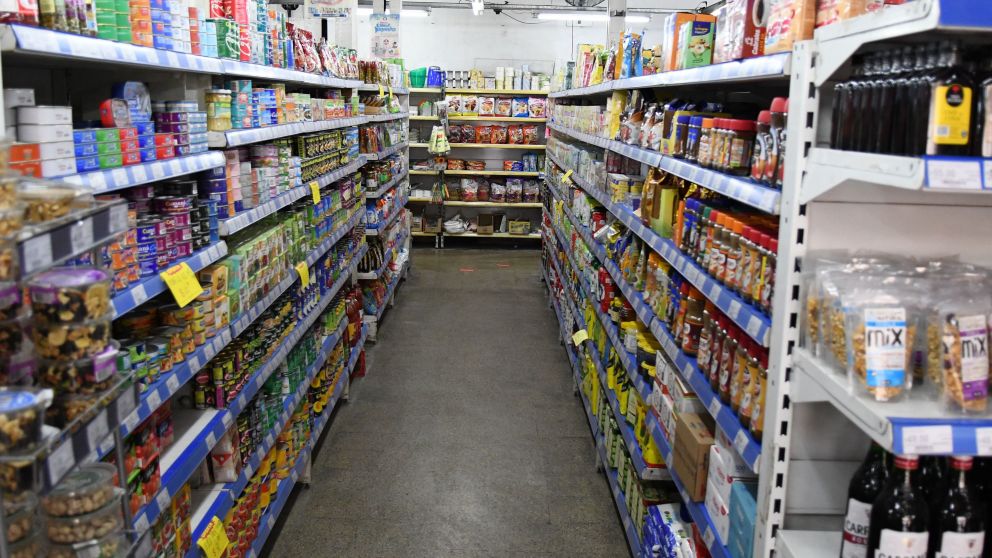 Intento infructuoso por subir los precios de productos esenciales