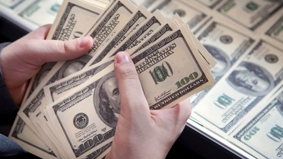 El BCRA contiene apenas la abrupta devaluación del peso de los últimos días